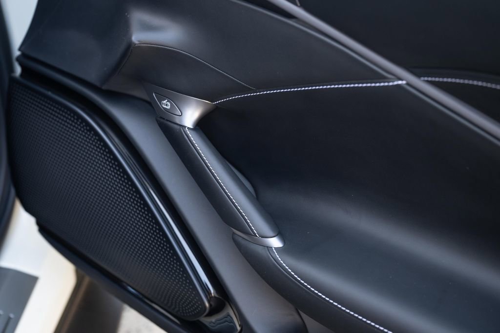 Used 2022 Ferrari Roma RWD image 51