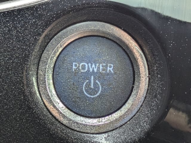 Used 2017 Toyota Prius Three FWD image 26