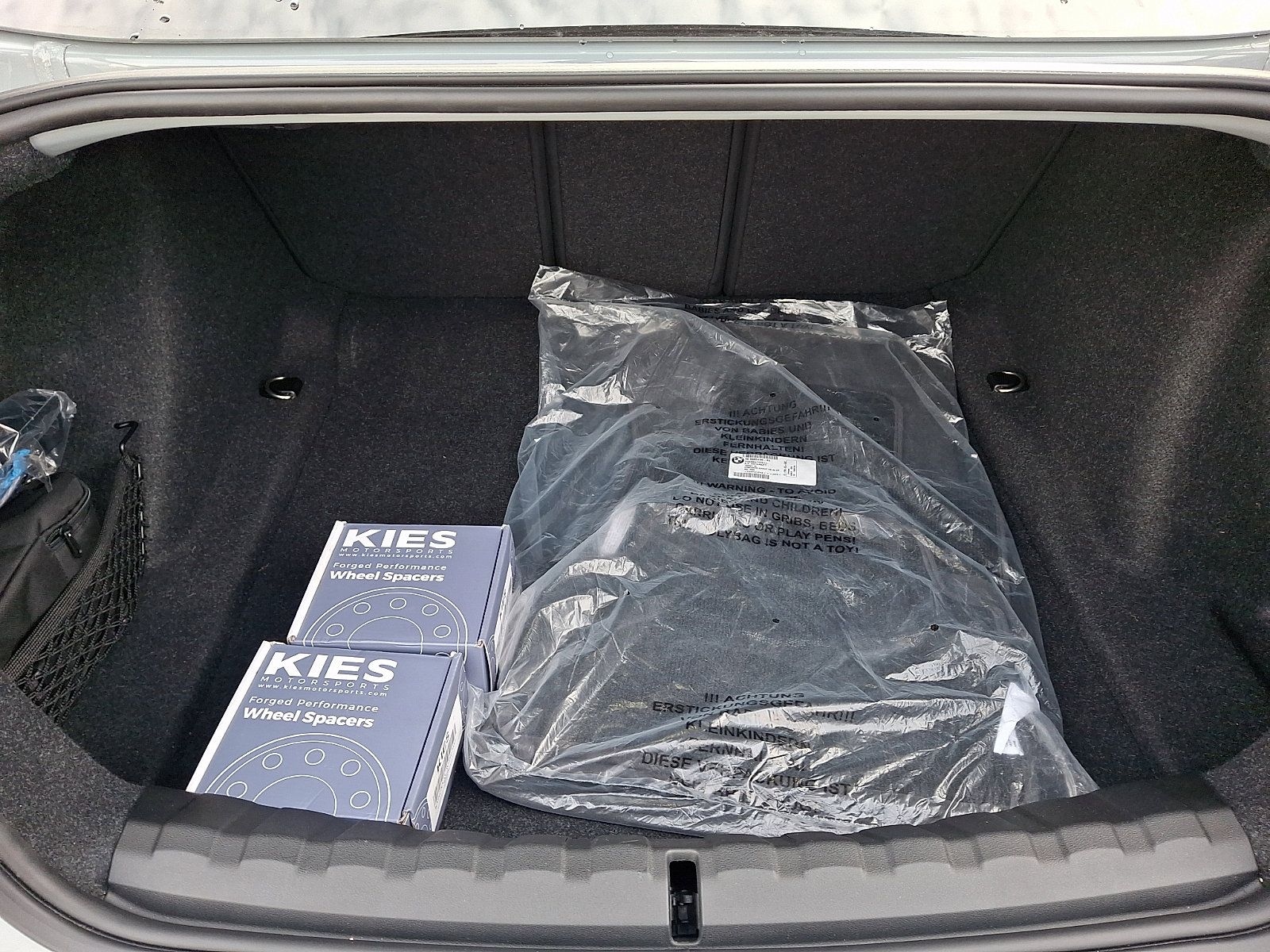 Used 2024 BMW M2 w/ Lighting Package image 30