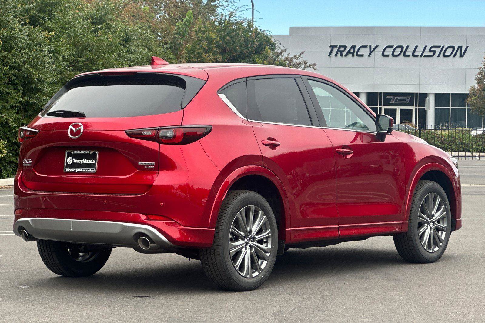 New 2025 MAZDA CX-5 Signature image 5