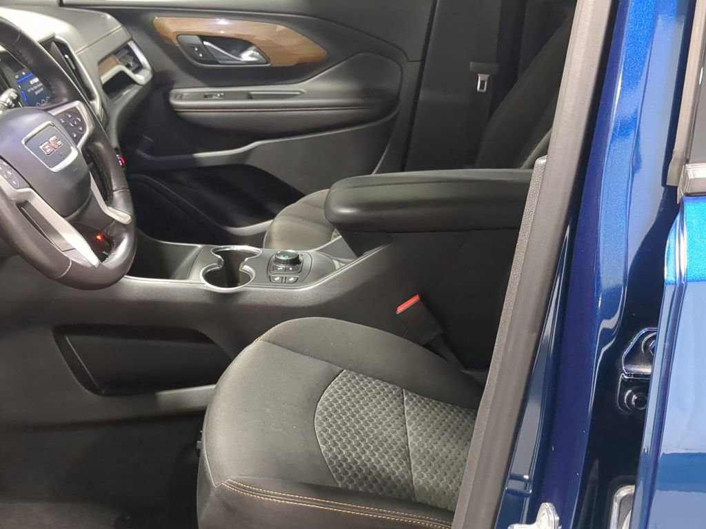 Used 2020 GMC Terrain SLE w/ Driver Convenience Package image 20