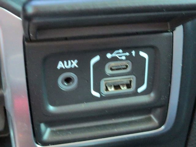 Used 2019 Jeep Wrangler Unlimited Rubicon image 22