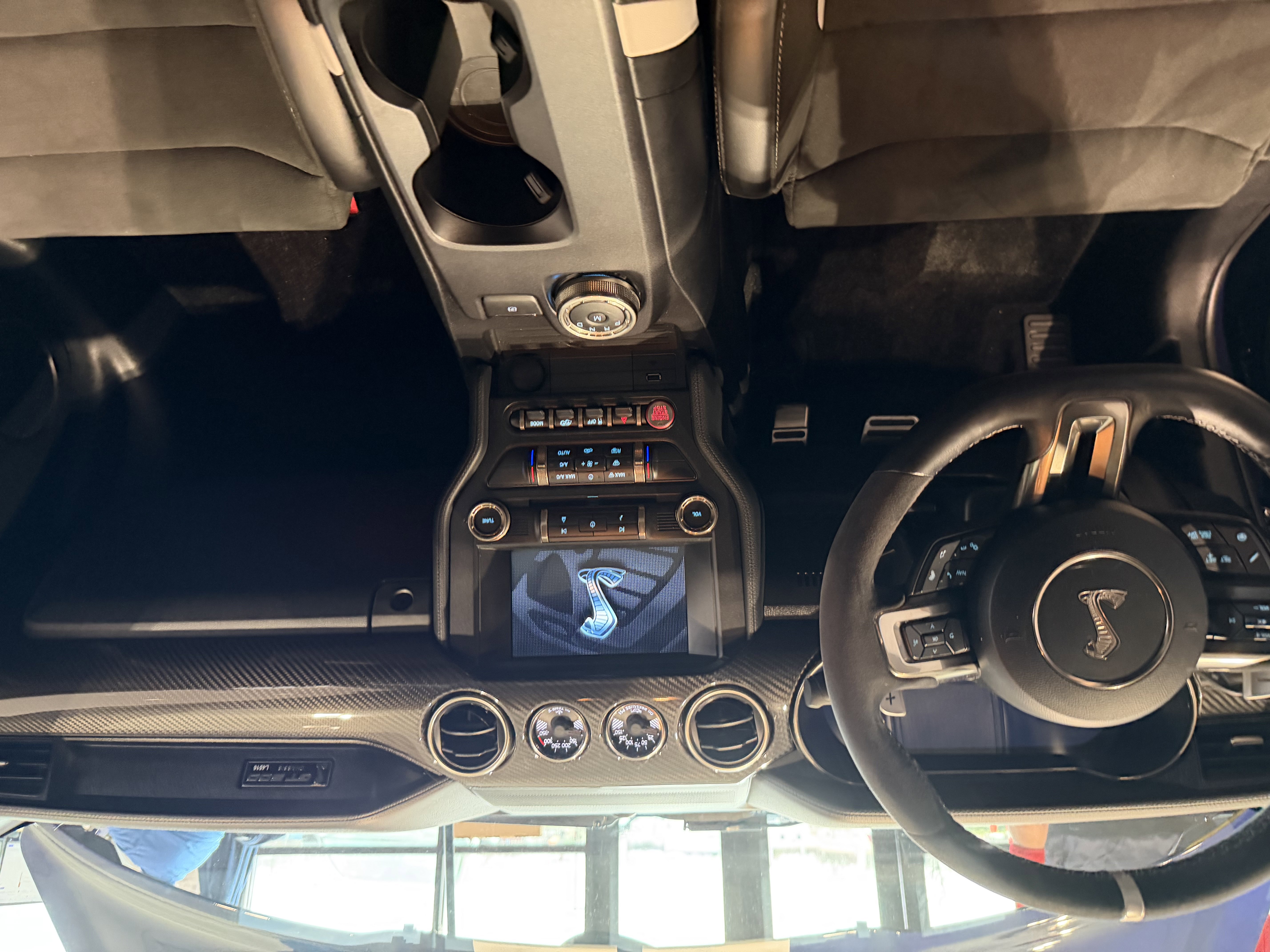 Used 2020 Ford Mustang Shelby GT500 w/ Carbon Fiber Track Pack image 8