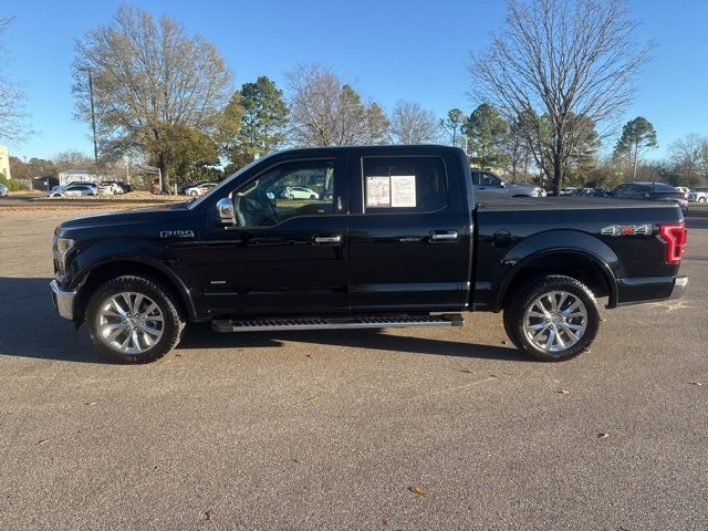 Used 2017 Ford F150 Lariat image 2