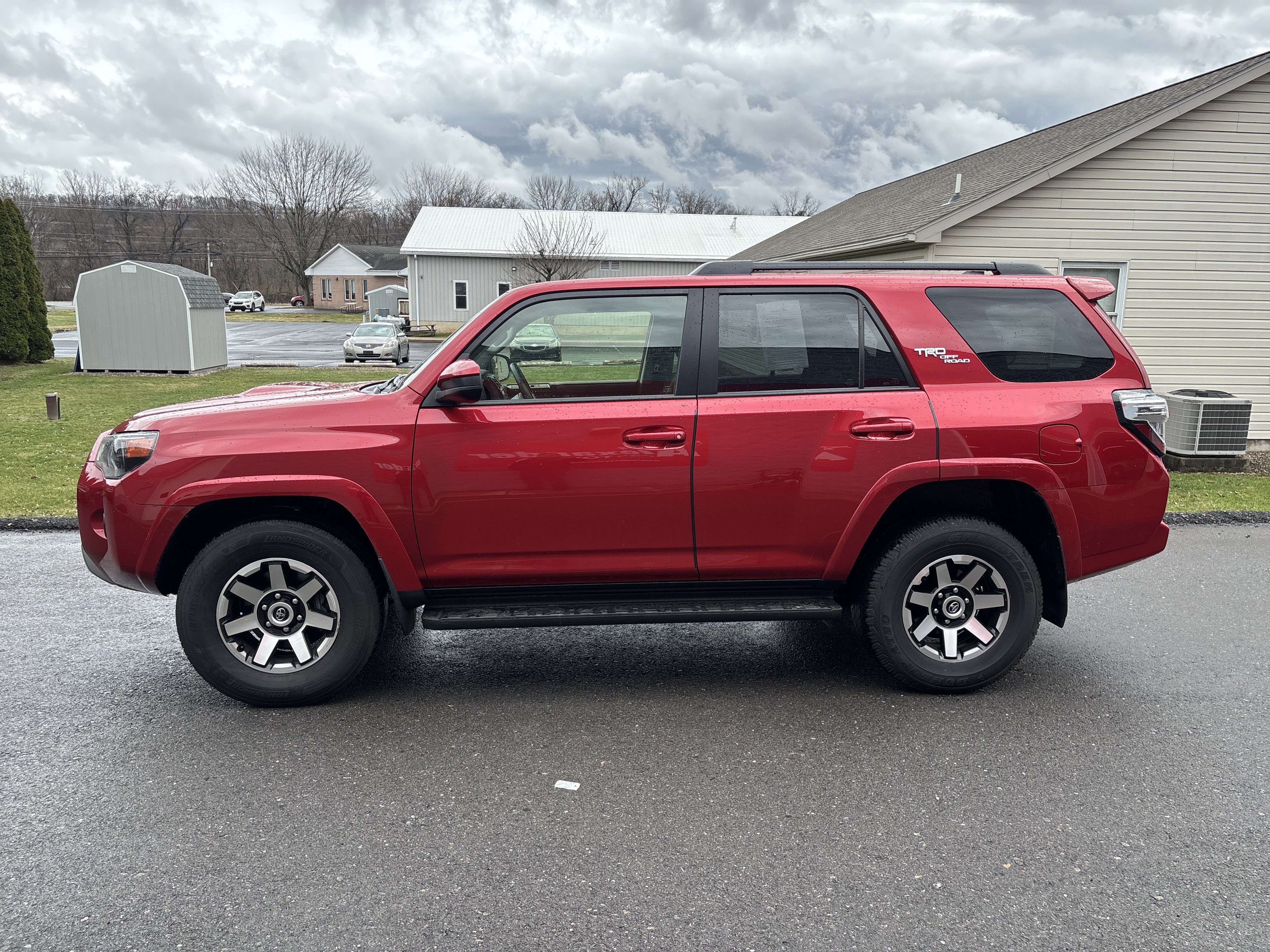 Used 2024 Toyota 4Runner TRD Off-Road image 7