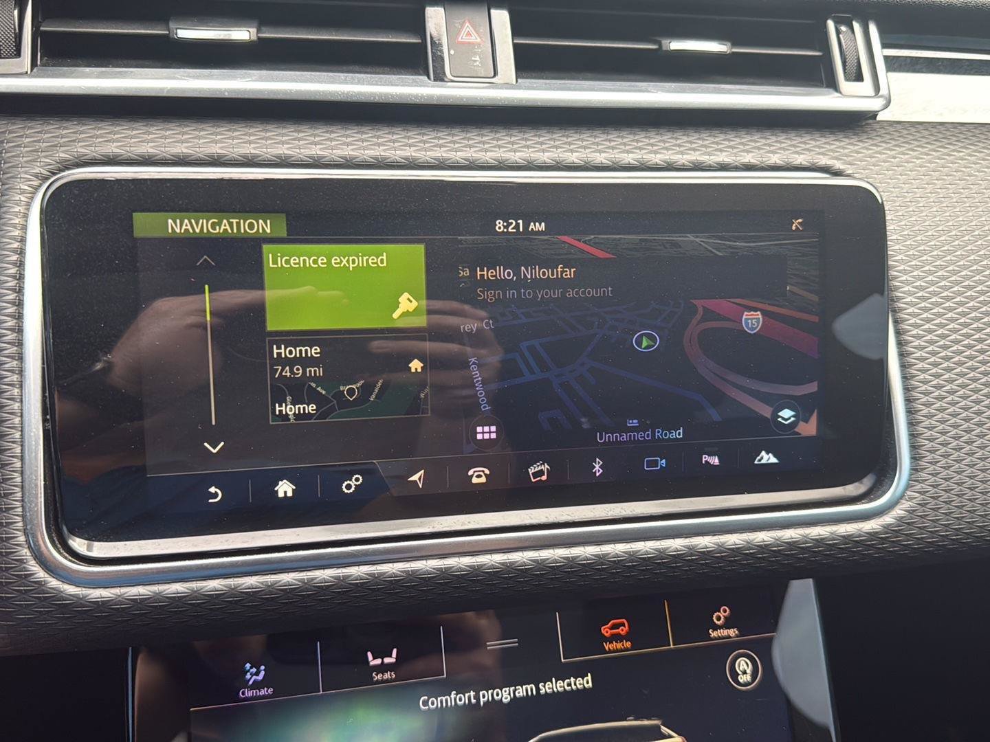 Used 2020 Land Rover Range Rover Velar R-Dynamic S AWD/4WD image 18