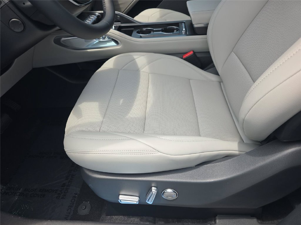 New 2026 Lincoln Nautilus Premier w/ Equipment Group 102A AWD/4WD image 13