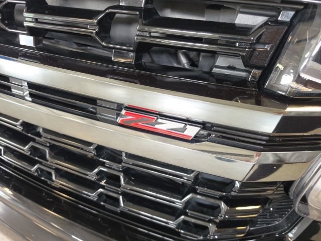 Used 2021 Chevrolet Tahoe Z71 w/ Rear Media and Nav Package AWD/4WD image 28