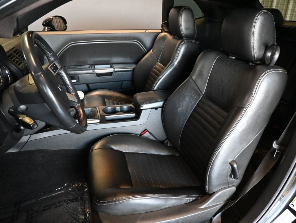 Used 2010 Dodge Challenger R/T RWD image 14