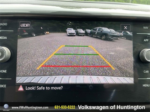 Certified 2022 Volkswagen Taos SEL image 25