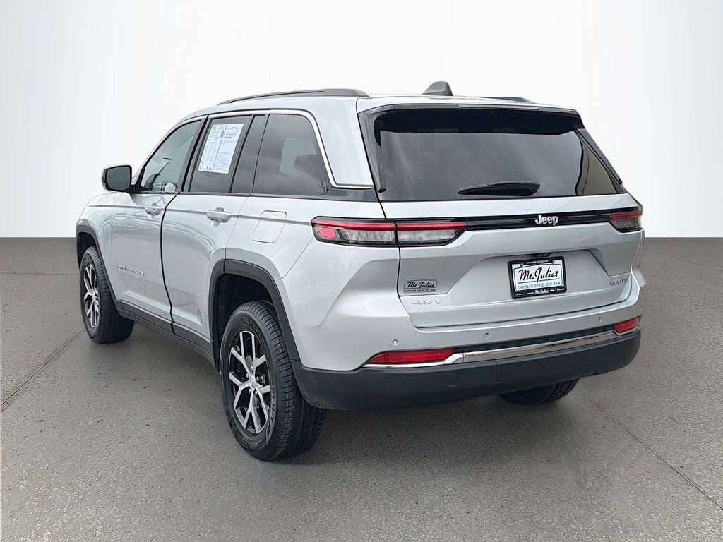 Used 2024 Jeep Grand Cherokee Limited image 7