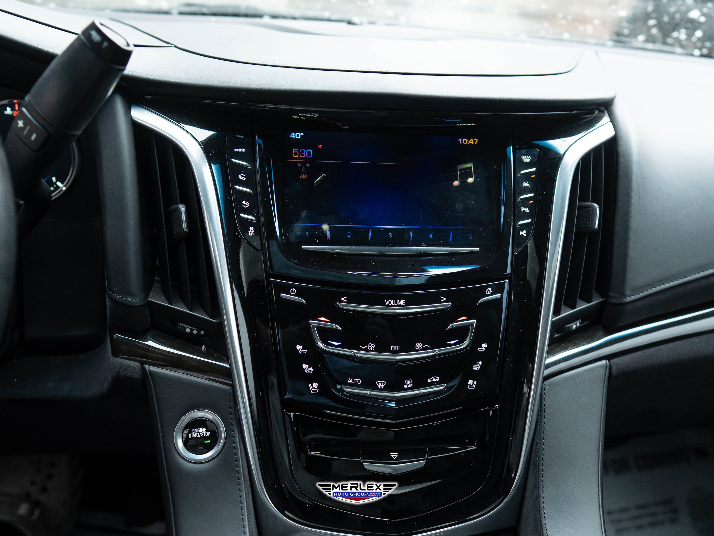 Used 2019 Cadillac Escalade ESV Platinum AWD/4WD image 32