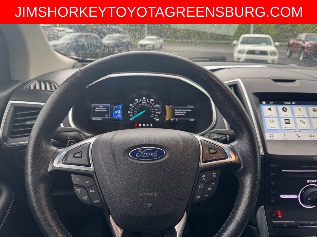 Used 2016 Ford Edge Titanium AWD/4WD image 13
