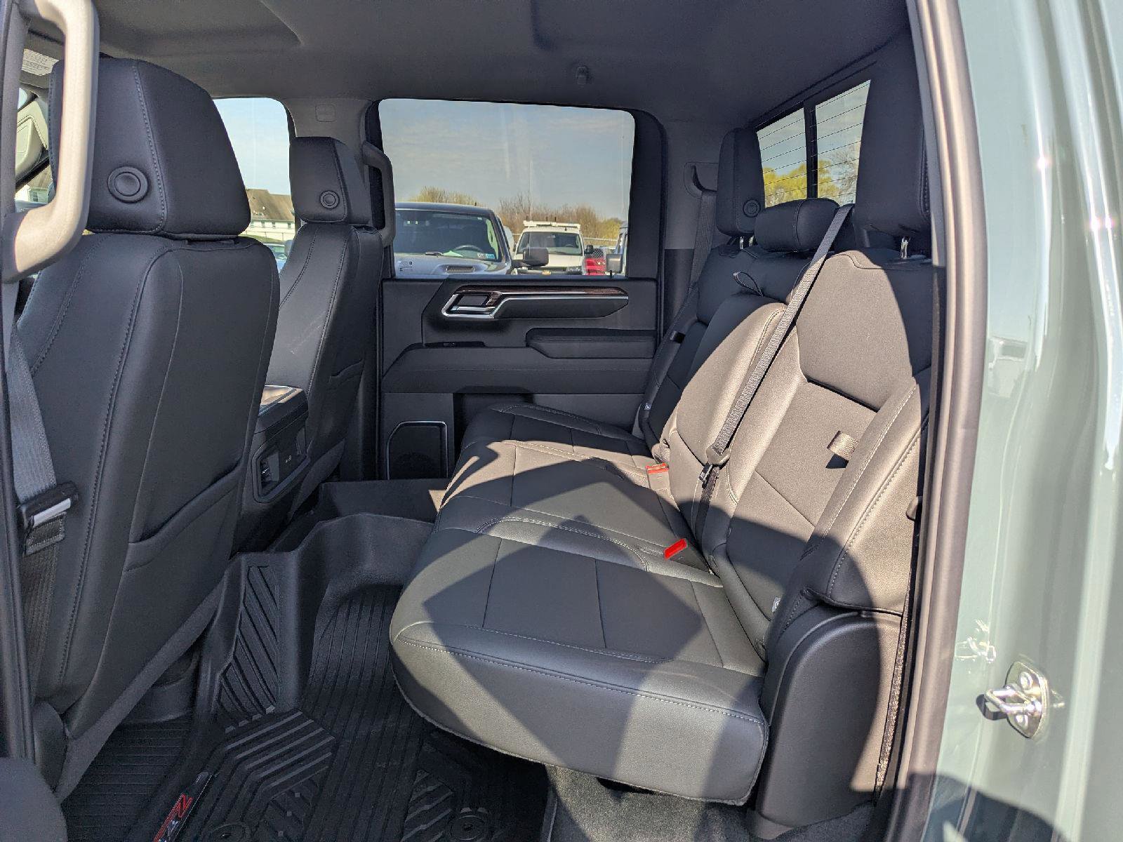 New 2026 Chevrolet Silverado 2500 LT image 38