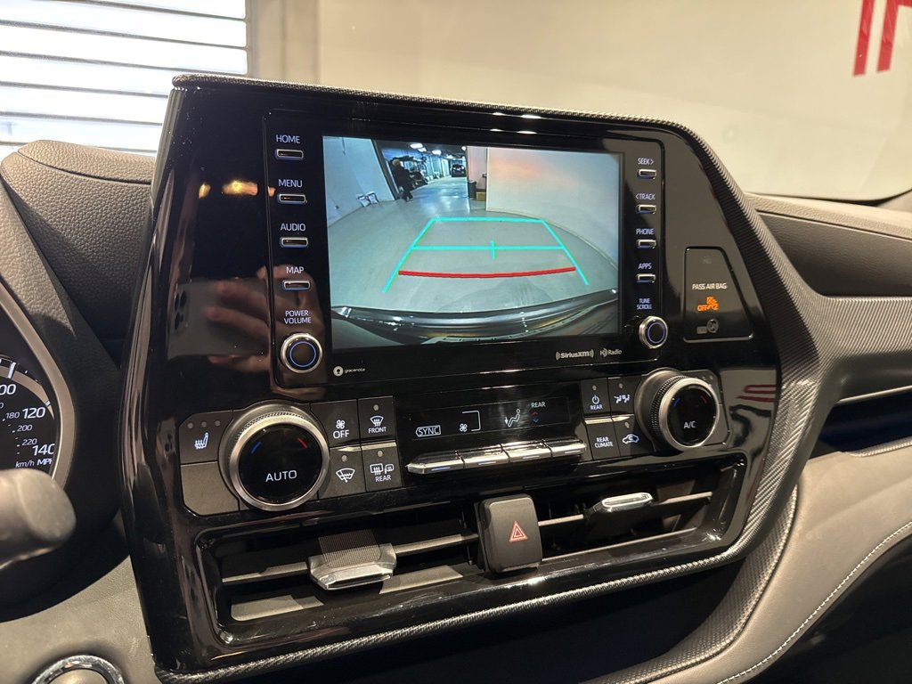 Used 2022 Toyota Highlander XSE image 21