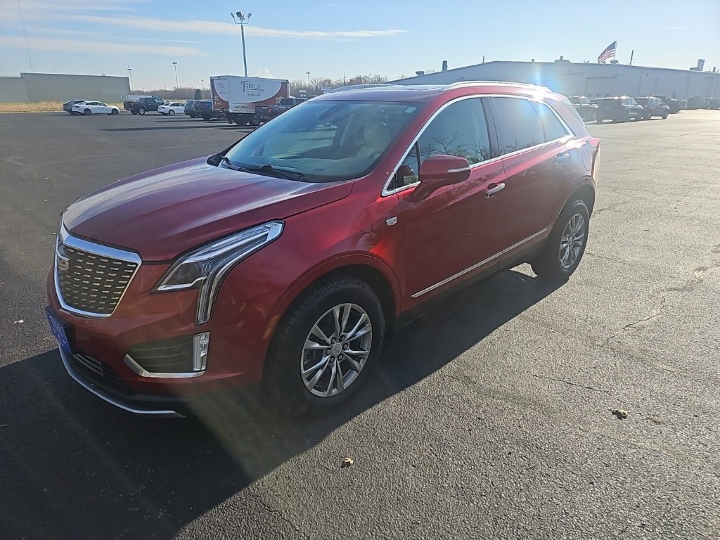 Used 2021 Cadillac XT5 Premium Luxury w/ LPO, Floor Liner Package image 2