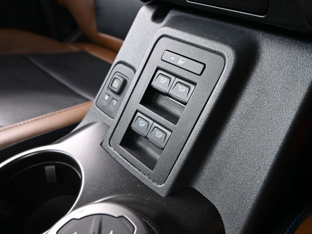 Used 2022 Ford Bronco Outer Banks image 23