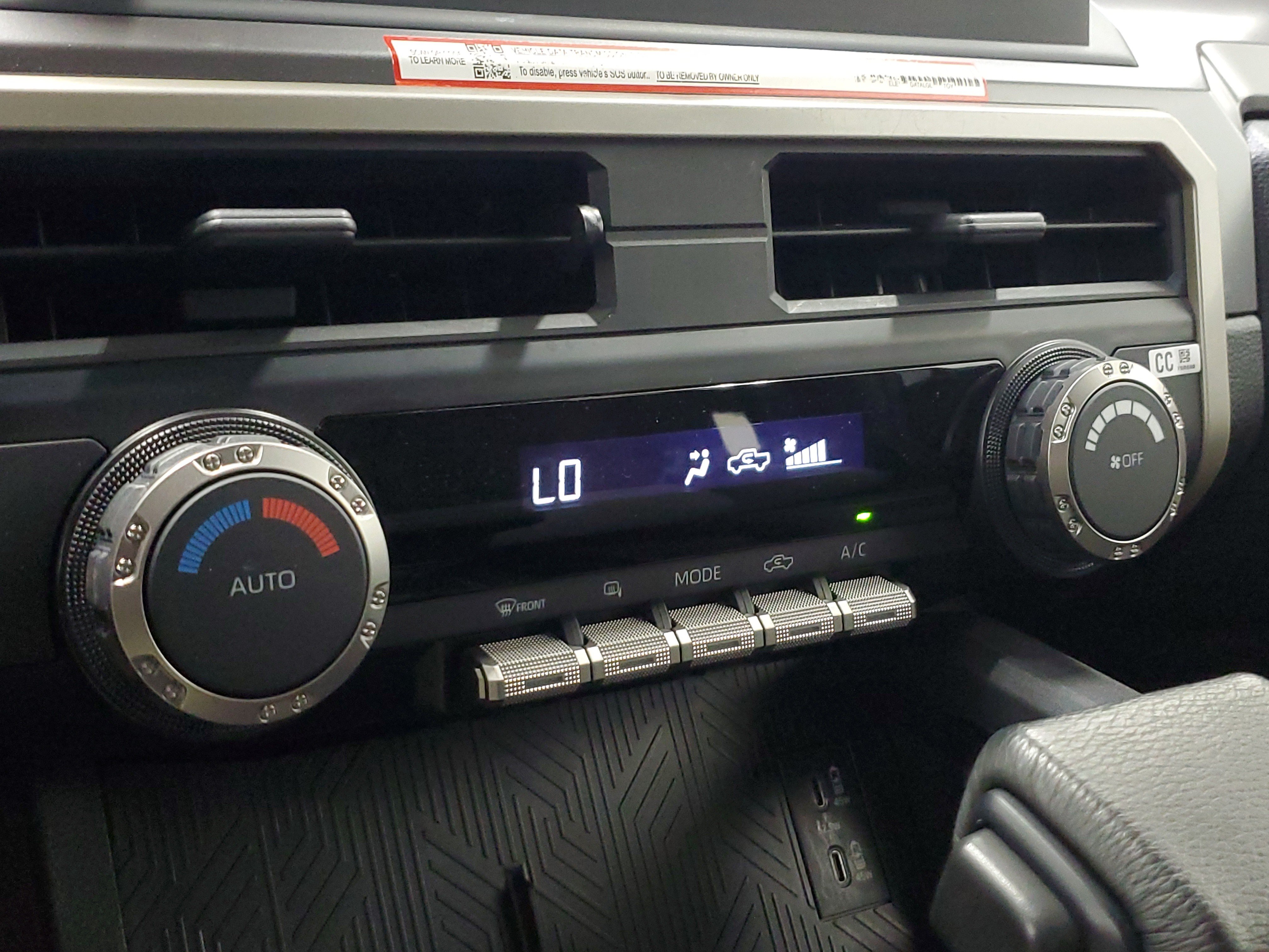 Certified 2025 Toyota Tacoma TRD Sport AWD/4WD image 29