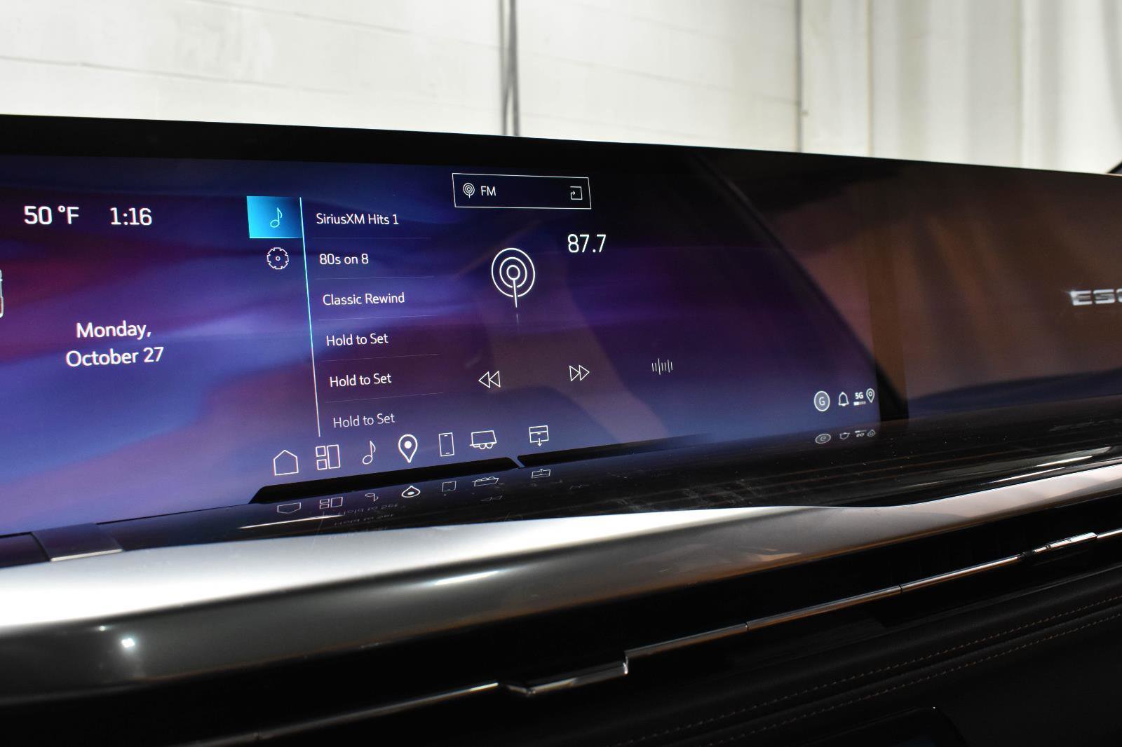 New 2026 Cadillac Escalade ESV Luxury w/ Touring Package image 10