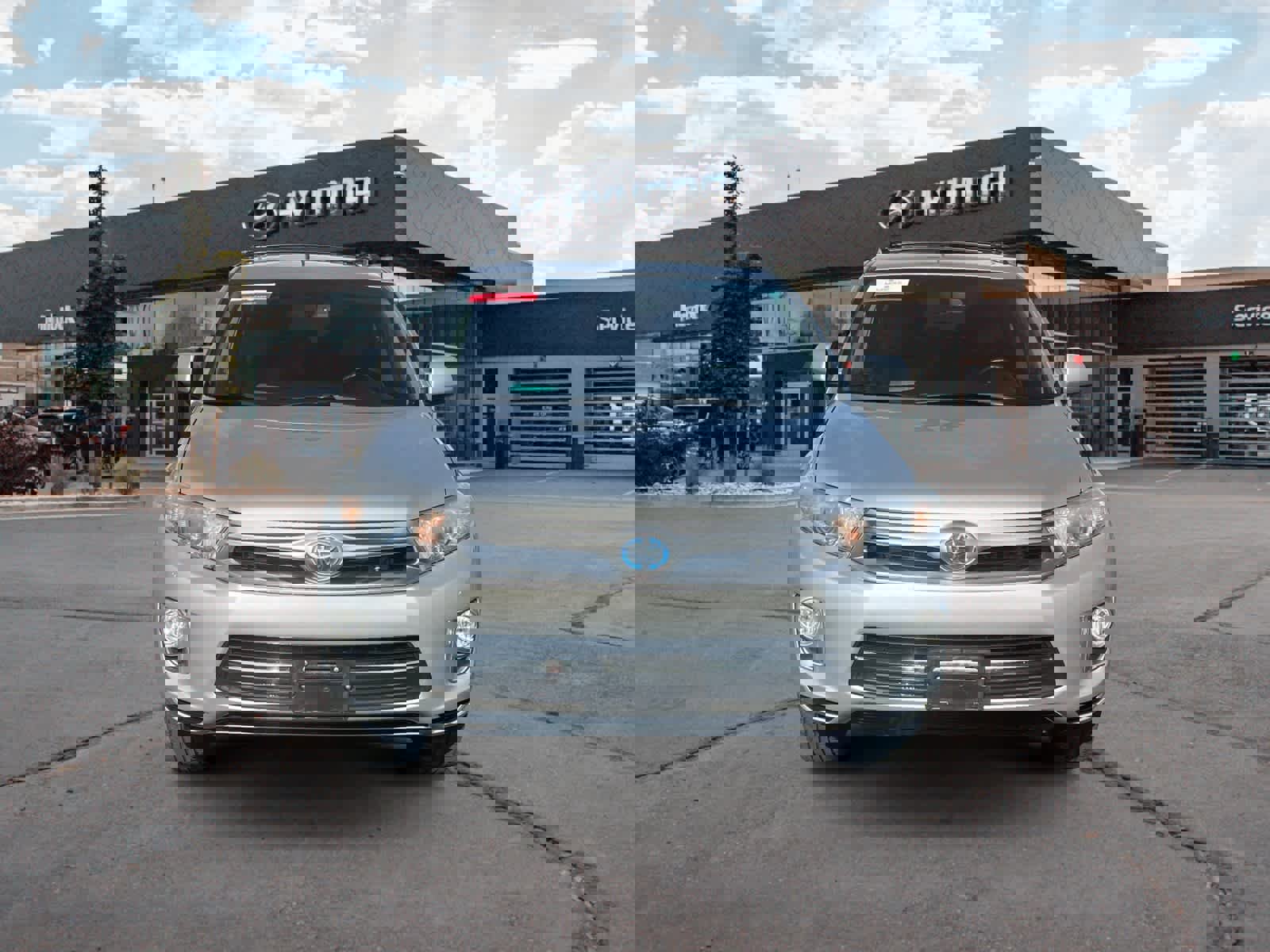 Used 2012 Toyota Highlander 4WD Hybrid w/ Leather Pkg image 8