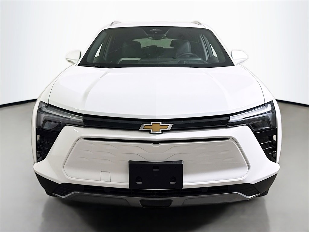 New 2025 Chevrolet Blazer EV LT image 2