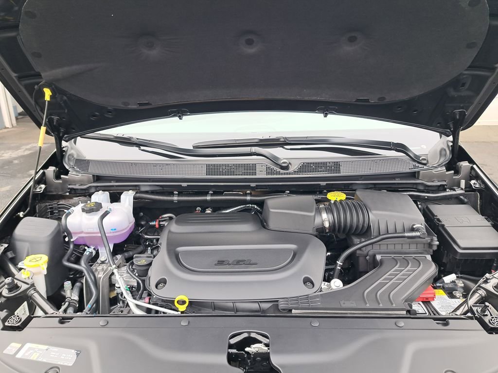 New 2026 Chrysler Pacifica Select FWD image 27