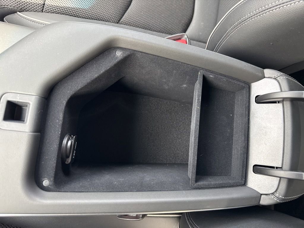 Used 2025 Genesis GV70 2.5T w/ Sport Prestige Package image 28