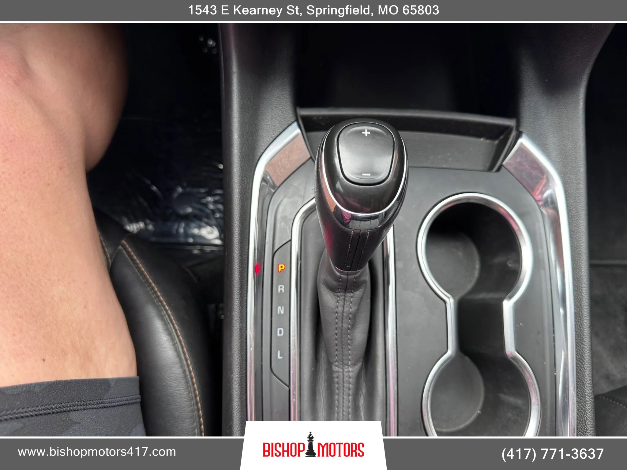 Used 2020 Chevrolet Traverse RS image 38