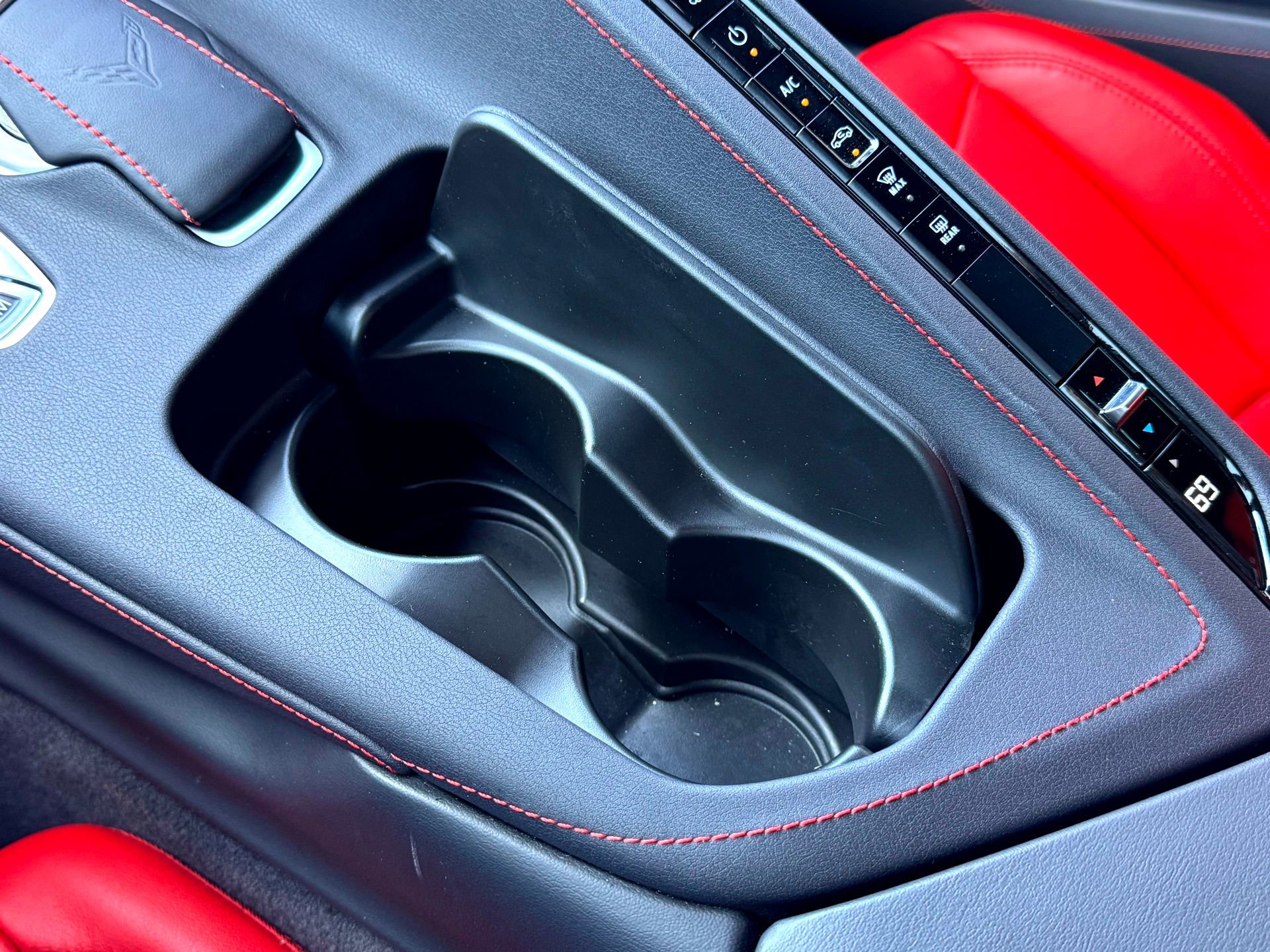 Used 2025 Chevrolet Corvette Z06 w/ Z07 Performance Package image 32