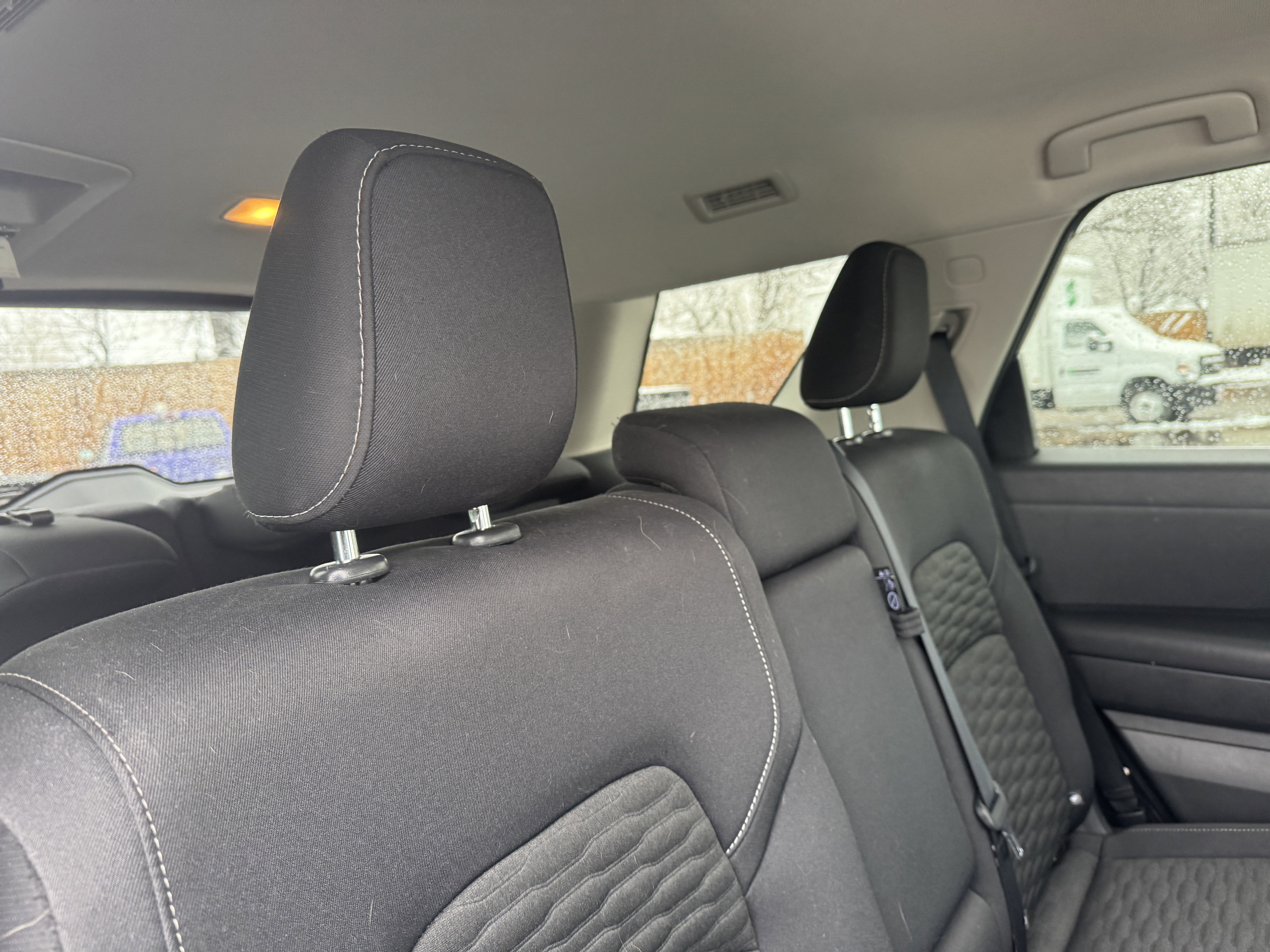 Used 2022 Nissan Pathfinder SV image 18