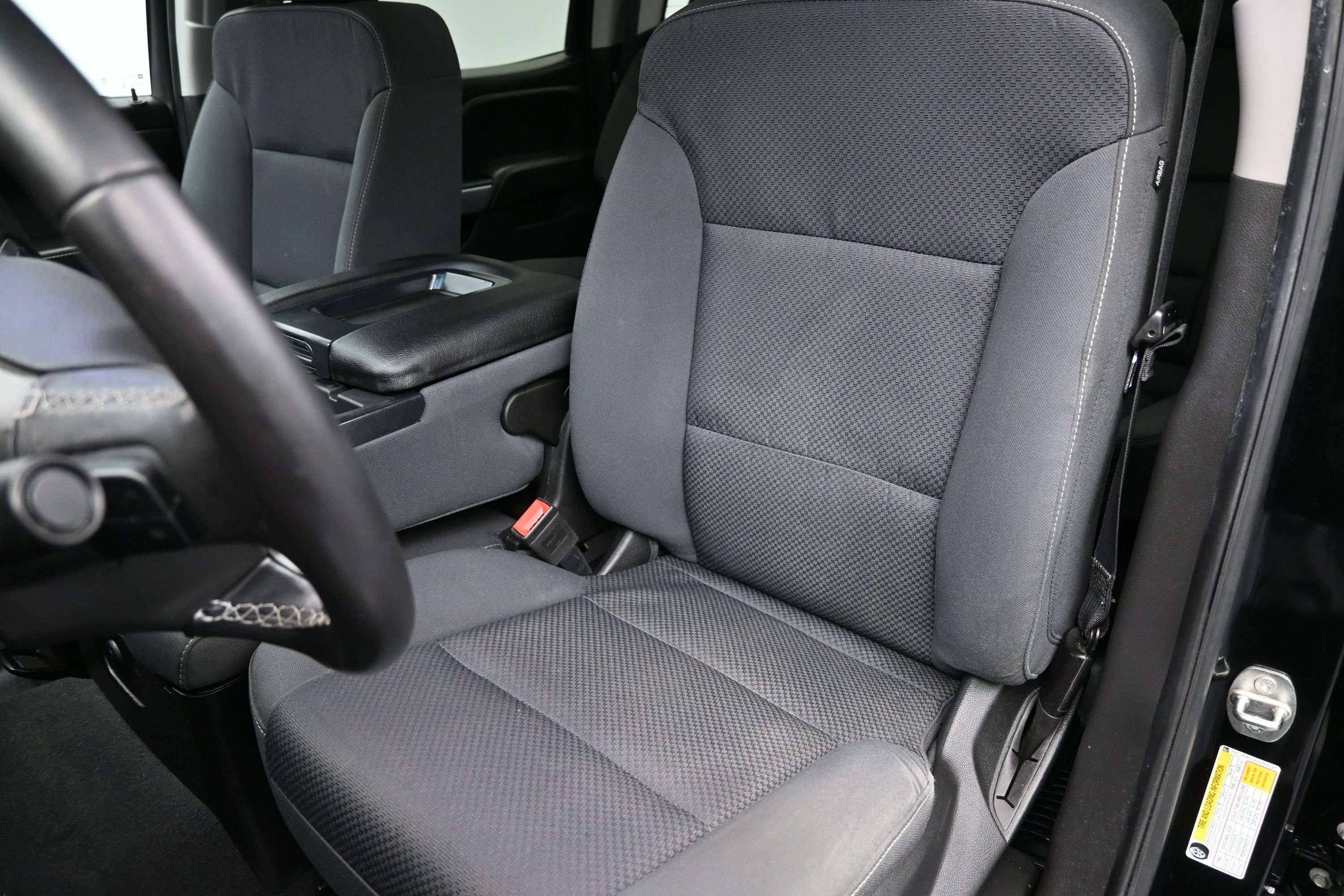 Used 2018 Chevrolet Silverado 1500 LT w/ All Star Edition AWD/4WD image 21