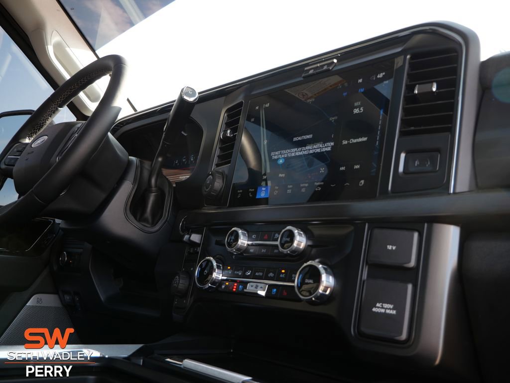New 2025 Ford F250 Lariat w/ Lariat Ultimate Package image 17