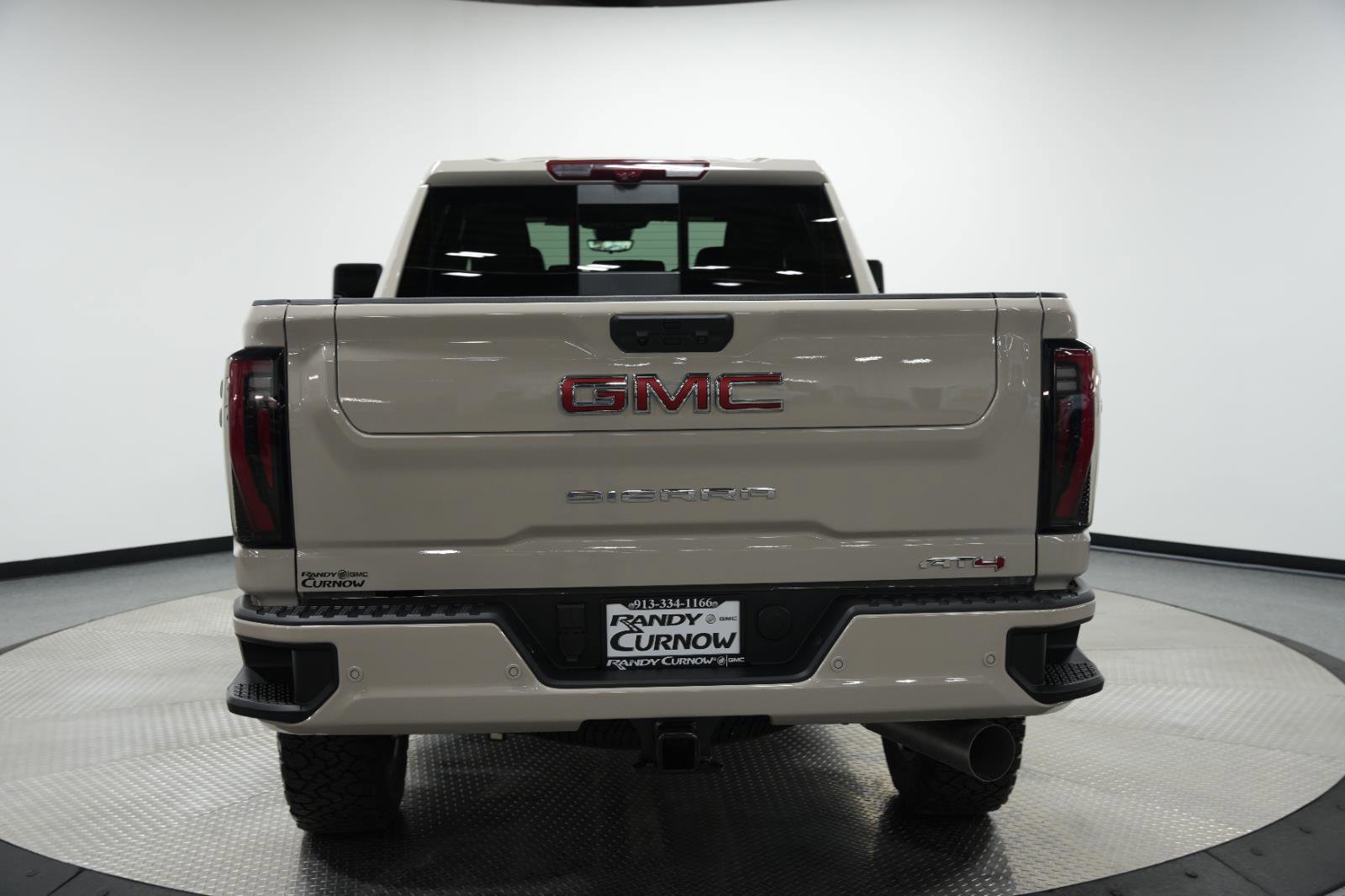 New 2026 GMC Sierra 2500 AT4 w/ AT4 Premium Plus Package image 9