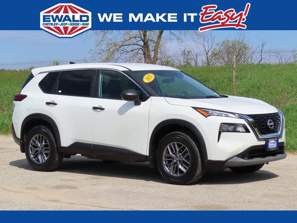 Used 2023 Nissan Rogue S AWD/4WD image 1