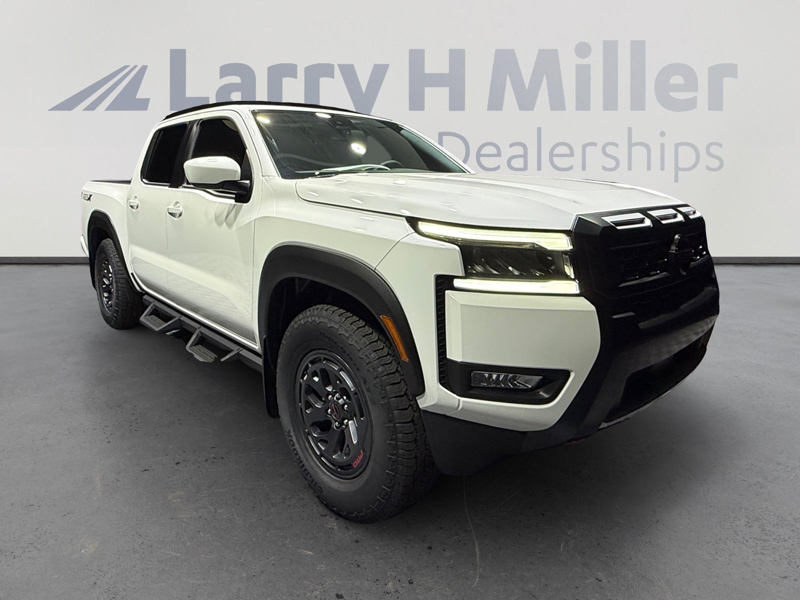 New 2026 Nissan Frontier Pro-X w/ Tow Package RWD image 7
