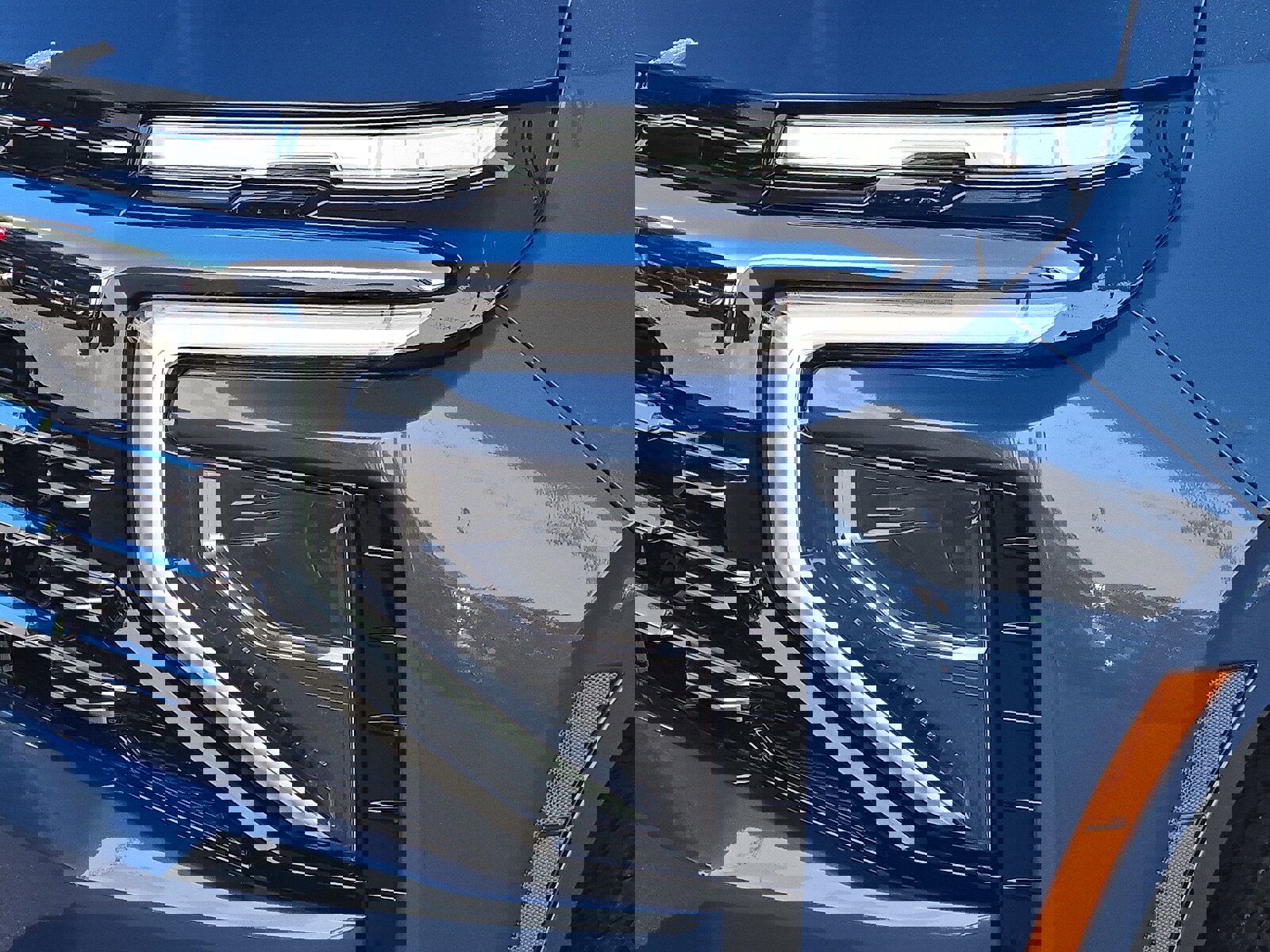 New 2026 Chevrolet Tahoe Premier image 3