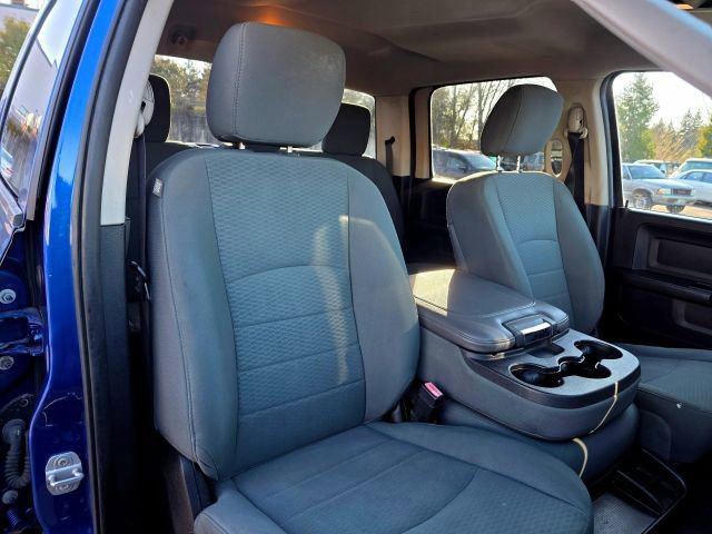 Used 2014 RAM 2500 Tradesman w/ Chrome Appearance Group image 26