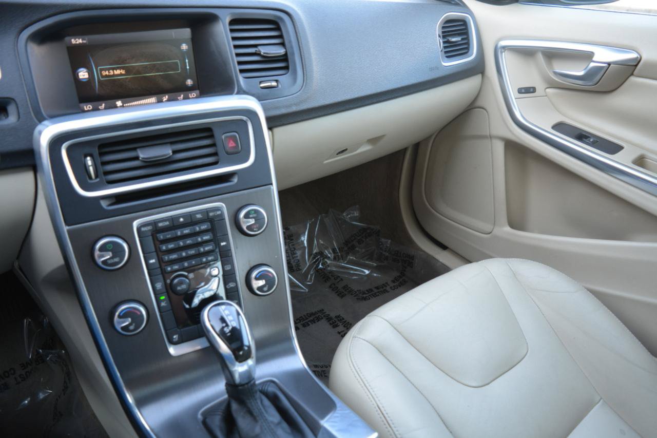 Used 2015 Volvo S60 T5 Premier FWD image 22