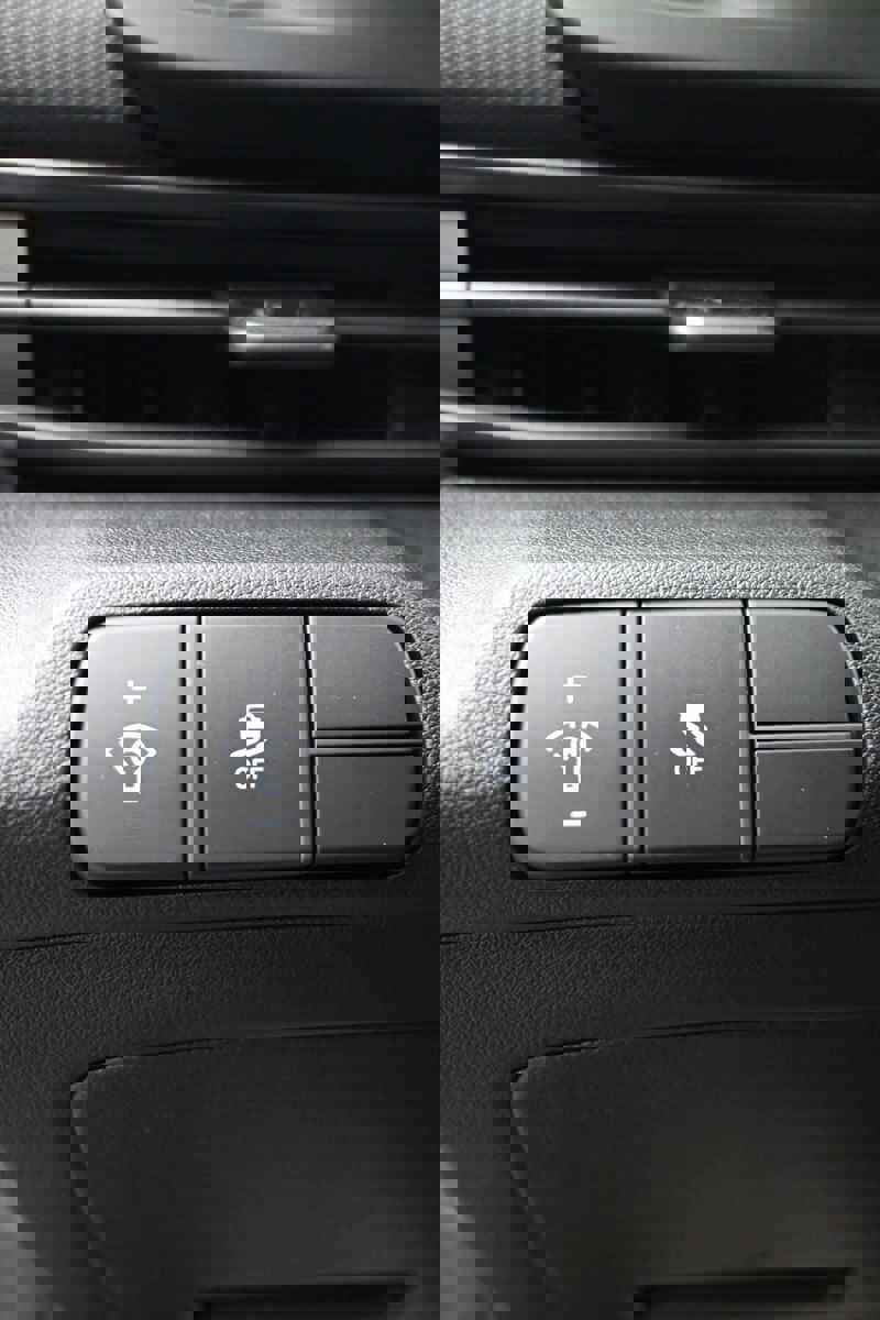 New 2026 Hyundai Elantra SEL Sport Premium image 20