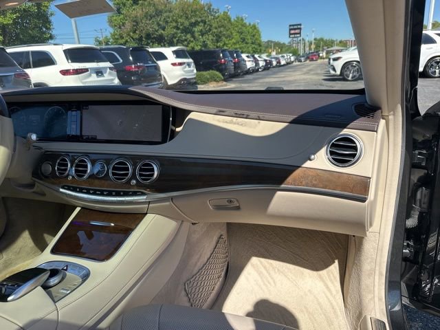 Used 2015 Mercedes-Benz S 550 Sedan image 40