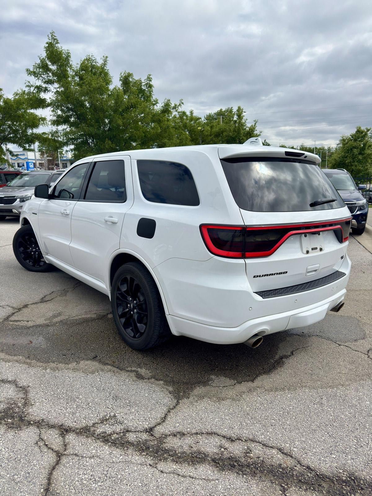 Used 2020 Dodge Durango R/T w/ Technology Group AWD/4WD image 3