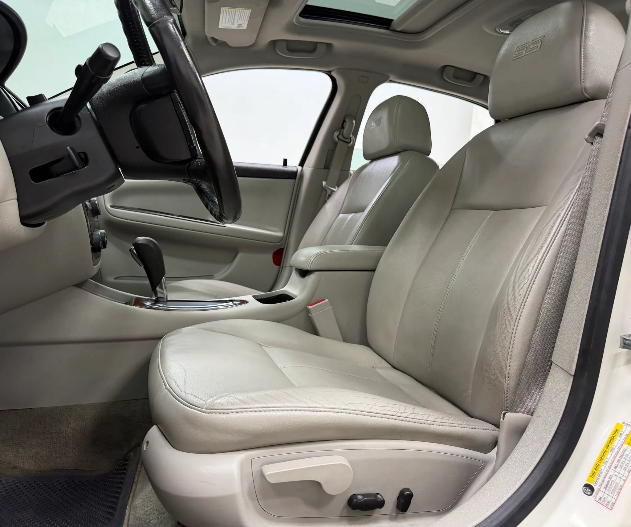 Used 2007 Chevrolet Impala SS w/ Convenience Package FWD image 15