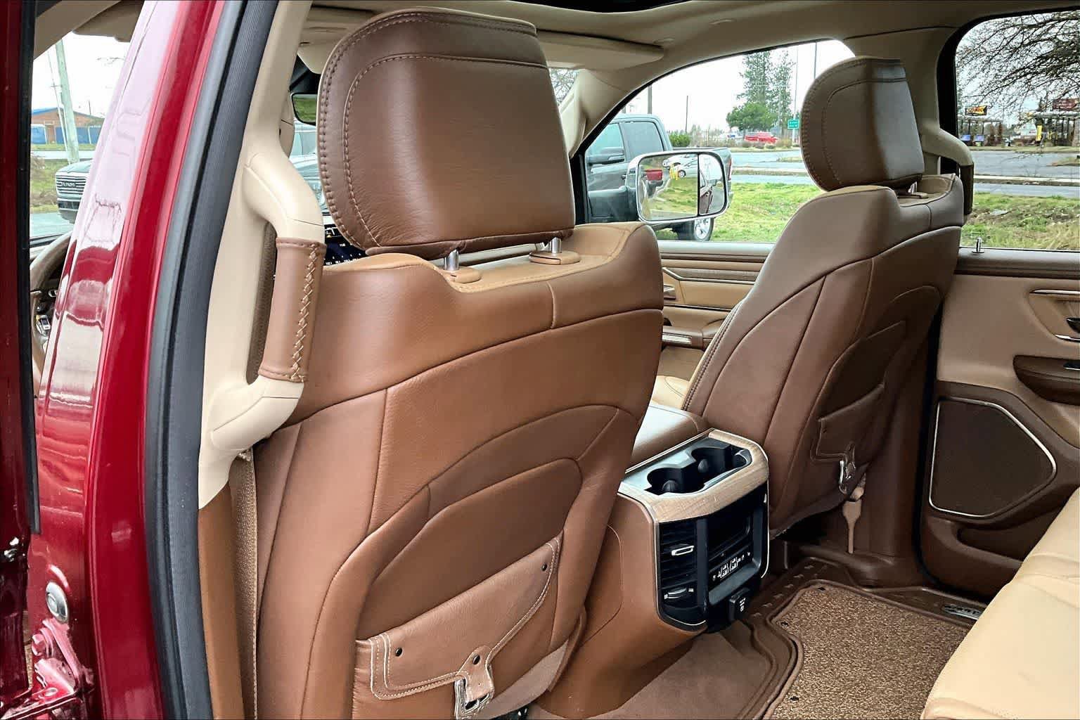 Used 2019 RAM 1500 Laramie Longhorn AWD/4WD image 12