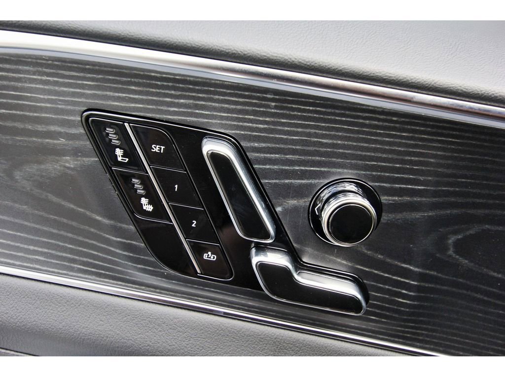 New 2026 Cadillac Lyriq Sport image 21