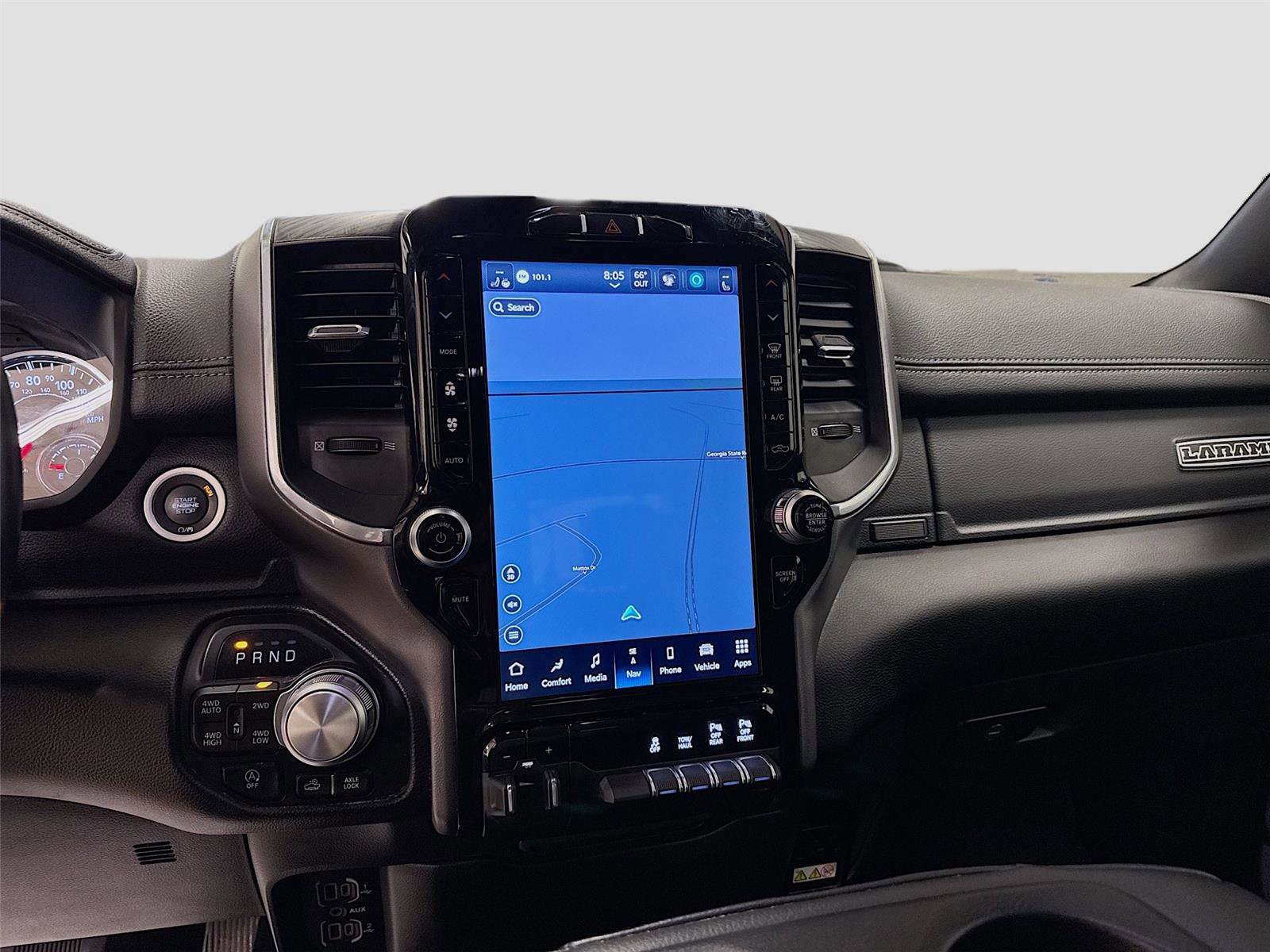 Used 2023 RAM 1500 Laramie AWD/4WD image 13