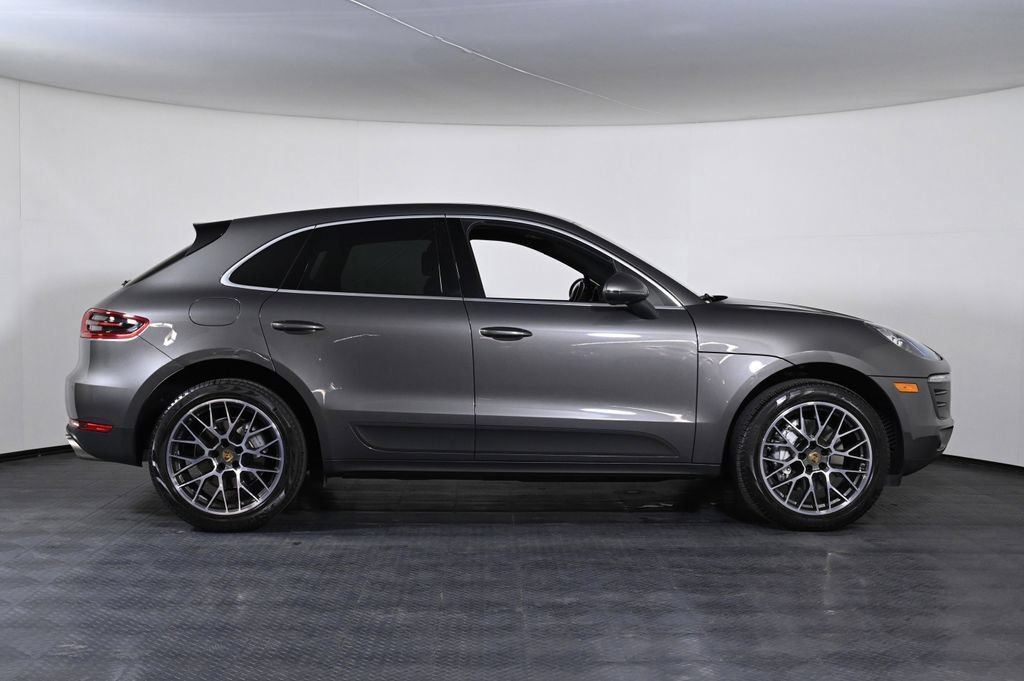 Certified 2018 Porsche Macan S AWD/4WD image 8