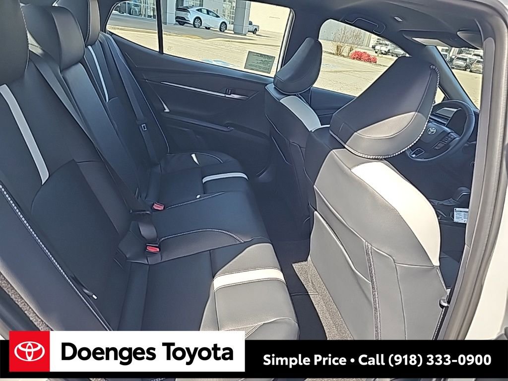 New 2026 Toyota Camry Hybrid w/ Multimedia Upgrade Package image 21