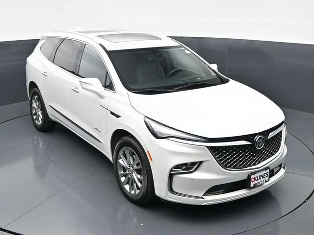 Used 2023 Buick Enclave Avenir w/ Avenir Technology Package AWD/4WD image 36