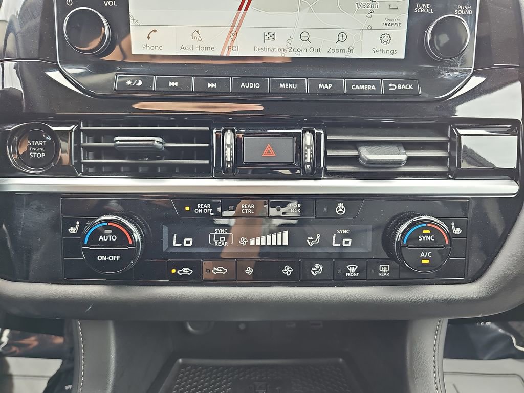 Used 2025 Nissan Pathfinder SL w/ SL Premium Package image 29