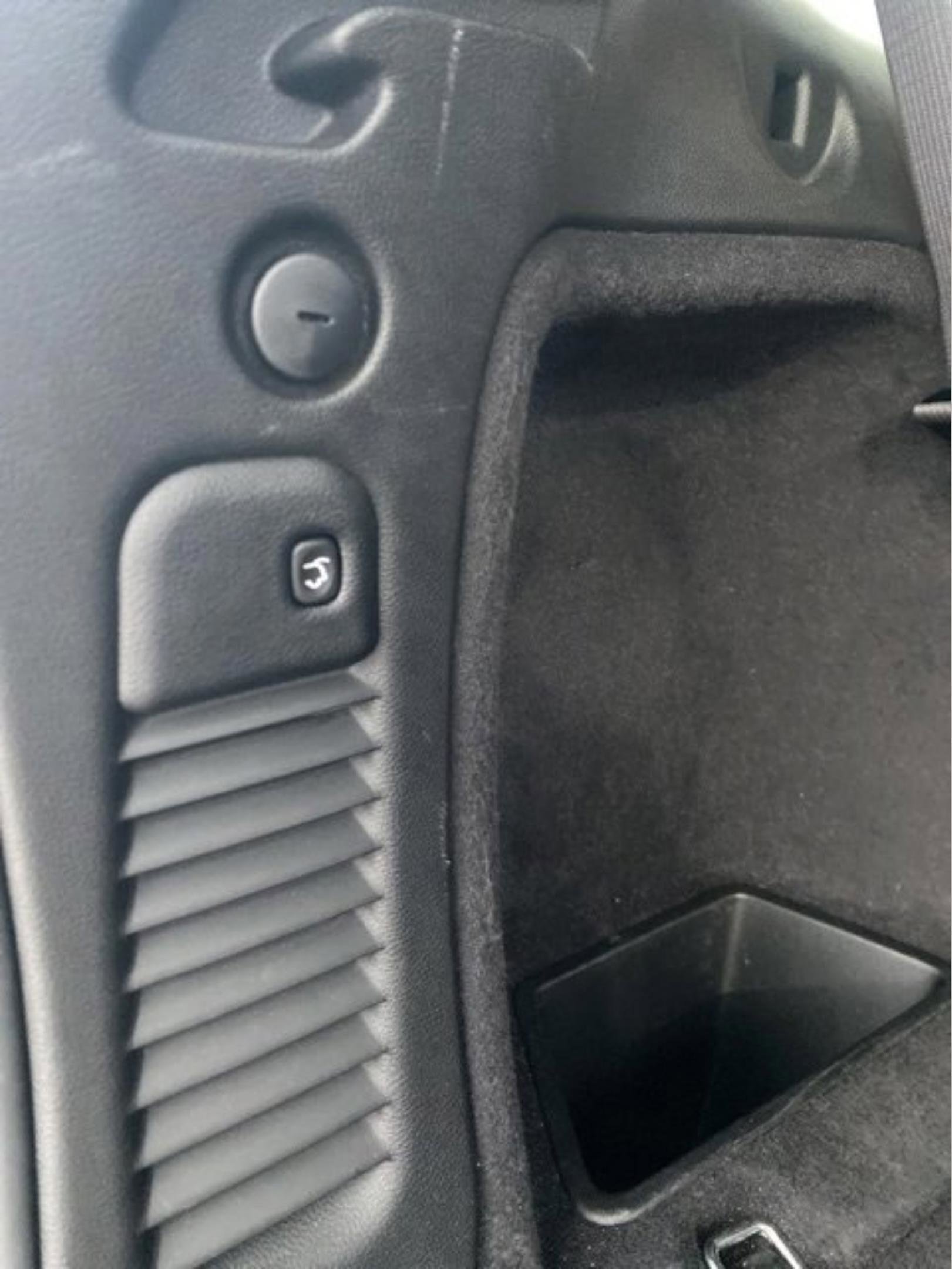 Used 2024 Dodge Durango GT image 34